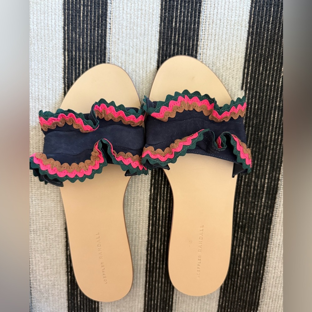 Loeffler Randall Birdie Suede Flat Ruffled Sandal Slide in Eclipse Navy NEW - Picture 2 of 4